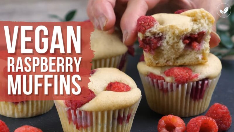 Raspberry Vegan Muffins for healthy breakfast