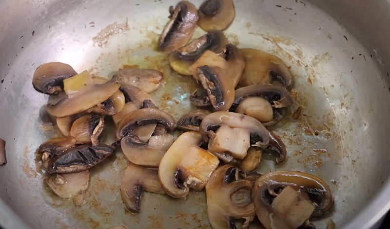 Is it better to eat raw or cooked Mushroom